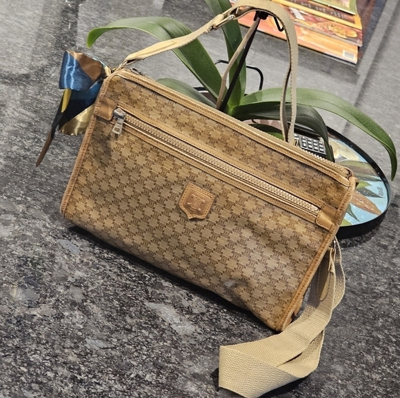 Céline Macadam Monogram Vintage Coated Canvas Clutch with Strap & Twilly Added - Picture 12 of 16